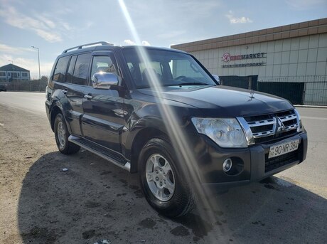 Mitsubishi Pajero 2007