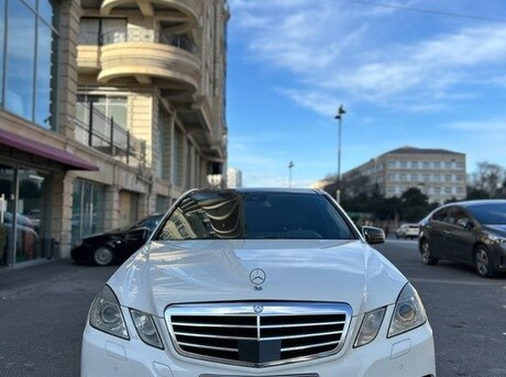 Mercedes E 200 2011