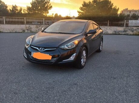 Hyundai Elantra 2014