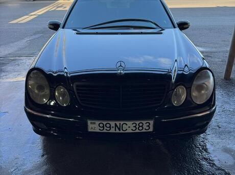 Mercedes E 240 2002