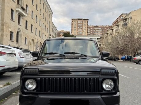 LADA (VAZ) Niva