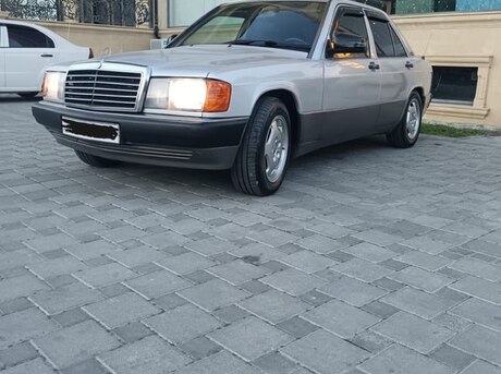 Mercedes 190 1992