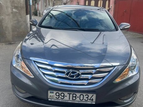 Hyundai Sonata 2012