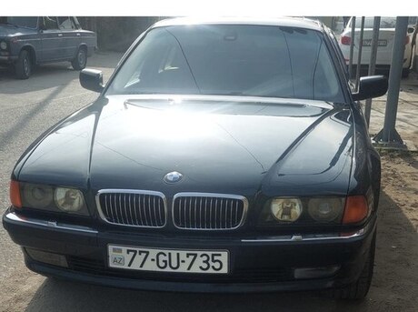 BMW 735 1998