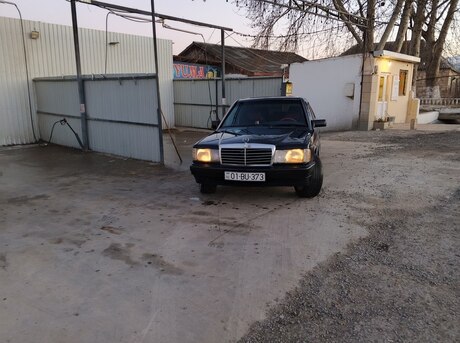 Mercedes 190 1992