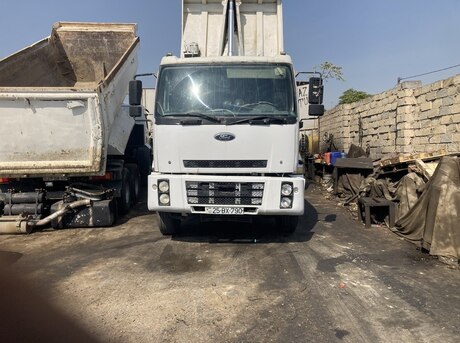 Ford Cargo 2010