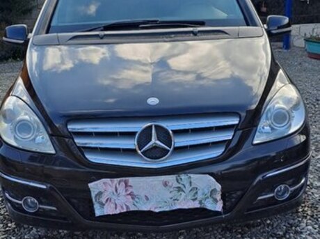 Mercedes B 170 2009