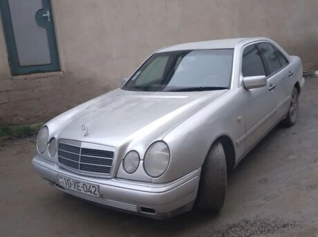 Mercedes E 230 1996