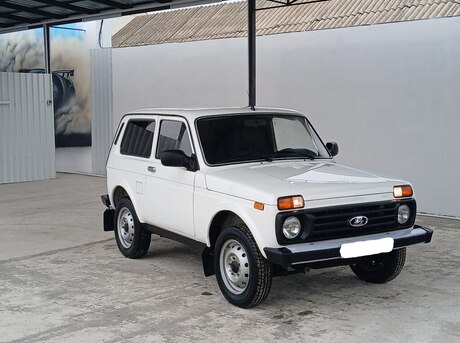 LADA (VAZ) Niva 2012