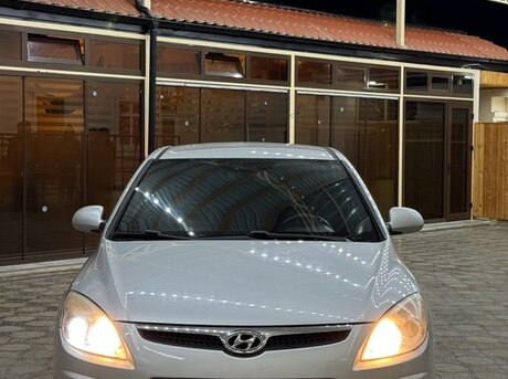 Hyundai i30 2009