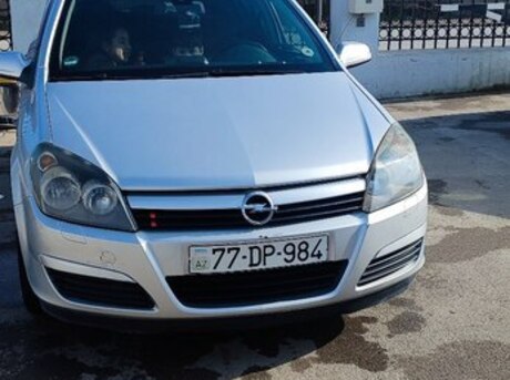 Opel Astra 2004