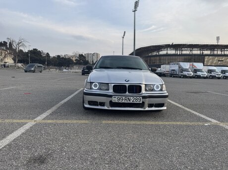 BMW 318 1996