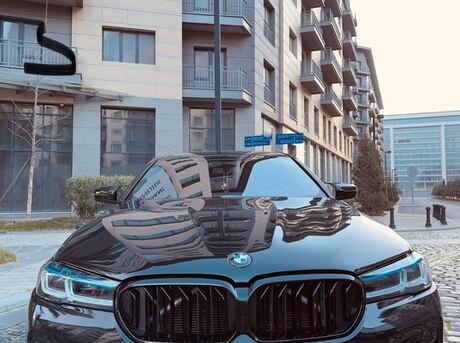 BMW 530e