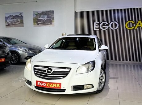 Opel Insignia 2010