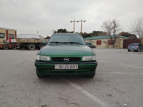 Opel Astra 1996