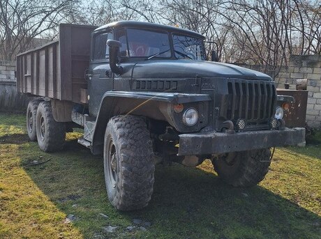Ural 4320 1991