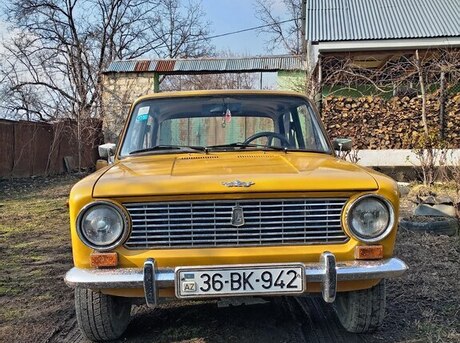 LADA (VAZ) 21011 1980