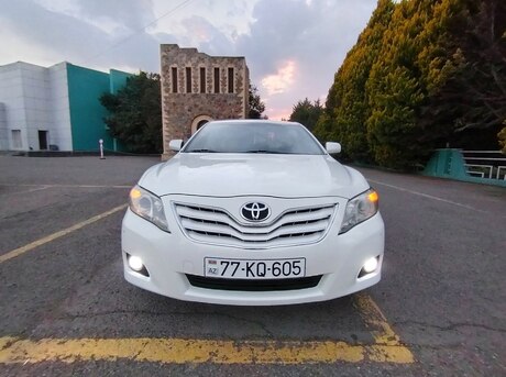Toyota Camry 2011
