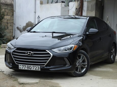 Hyundai Elantra 2016