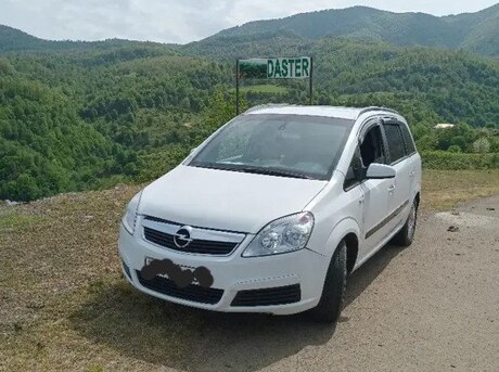 Opel Zafira 2005
