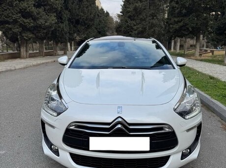 Citroen DS5