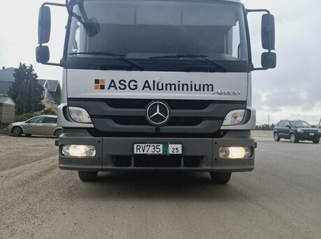 Mercedes Atego 818 2011