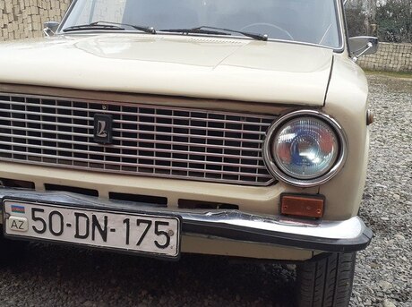 LADA (VAZ) 21011 1984