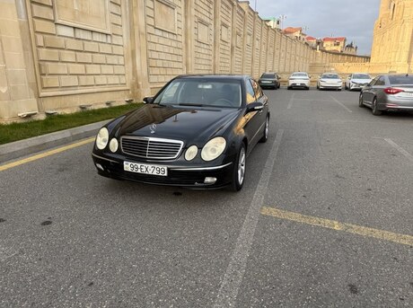 Mercedes E 240 2002