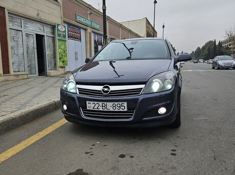 Opel Astra 2009