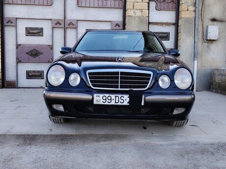 Mercedes E 220 d 2001