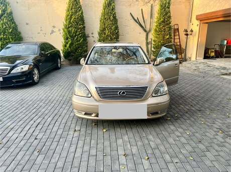 Lexus LS 430 2005