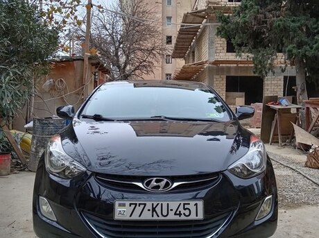 Hyundai Elantra 2012