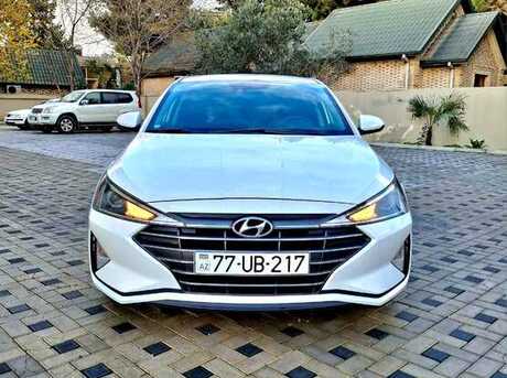 Hyundai Elantra 2019