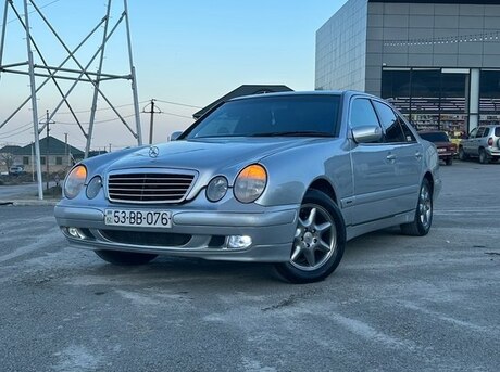 Mercedes E 220 d 1999