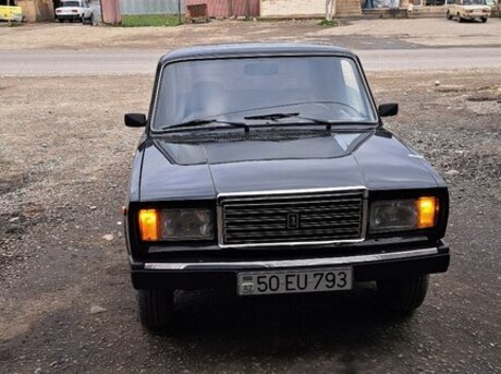 LADA (VAZ) 2107 2010