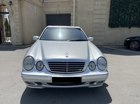 Mercedes E 320 2001