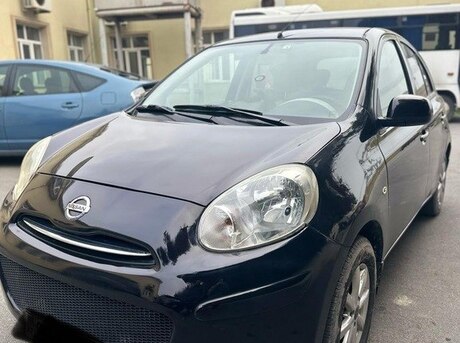 Nissan March 2012