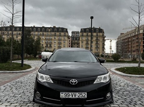 Toyota Camry 2013