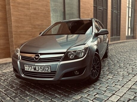 Opel Astra 2009
