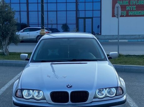 BMW 320 2000