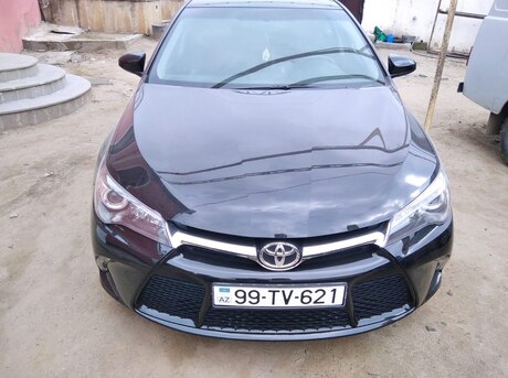 Toyota Camry 2015