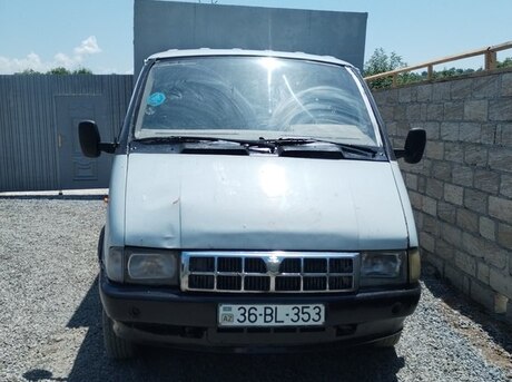 GAZ 330200 1998