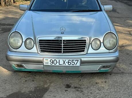 Mercedes E 240 1998