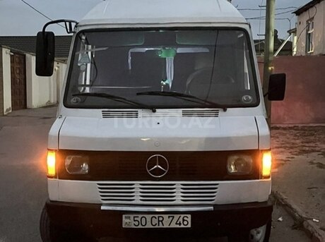 Mercedes 208 D 1992