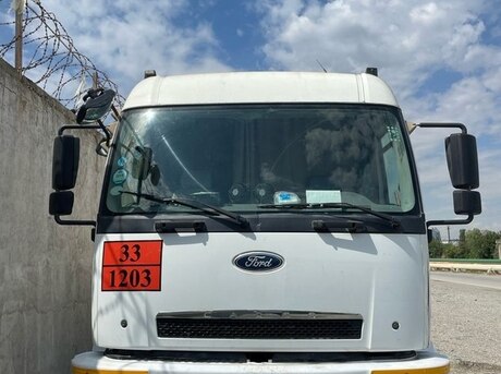 Ford Cargo 2009