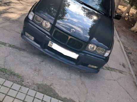 BMW 320 1995