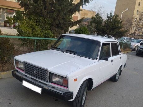 LADA (VAZ) 2107 2004