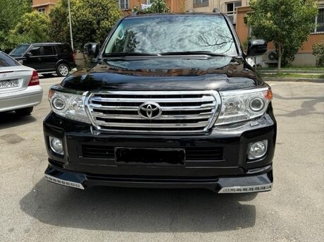 Toyota Land Cruiser 2010