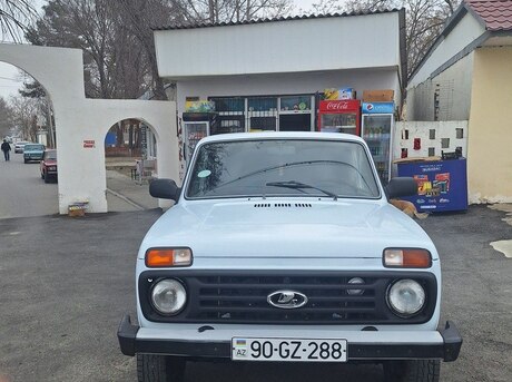 LADA (VAZ) Niva 2009