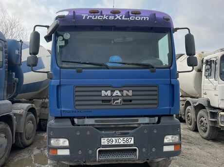 MAN  2012